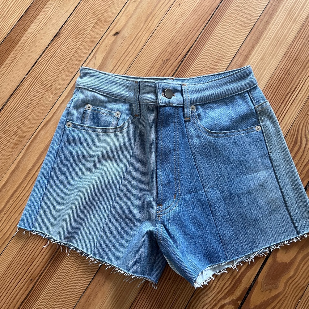BNWT EB Denim Patchwork Denim shorts size 25